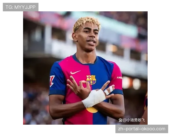 巴萨小将亚马尔在训练中展示出色压迫意识，获教练组公开表扬